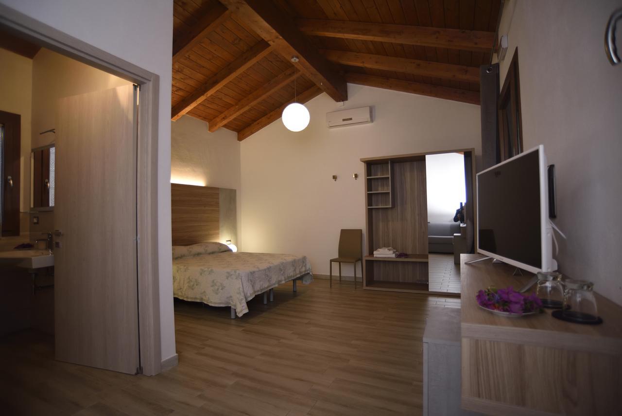 Agriturismo Al Riparo Dai Venti 斯廷蒂诺 外观 照片
